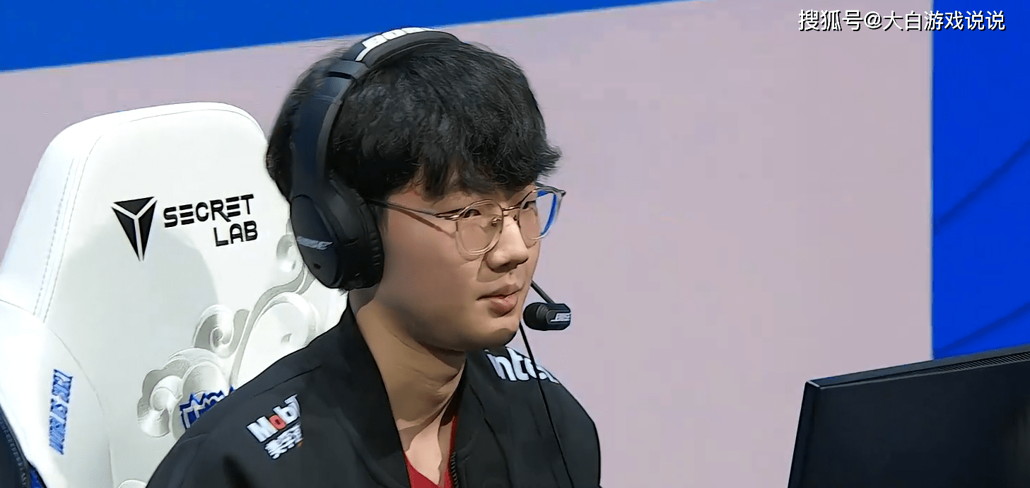 爱游戏-Rookie爆冷击败美国队，逆转引爆全场！的简单介绍