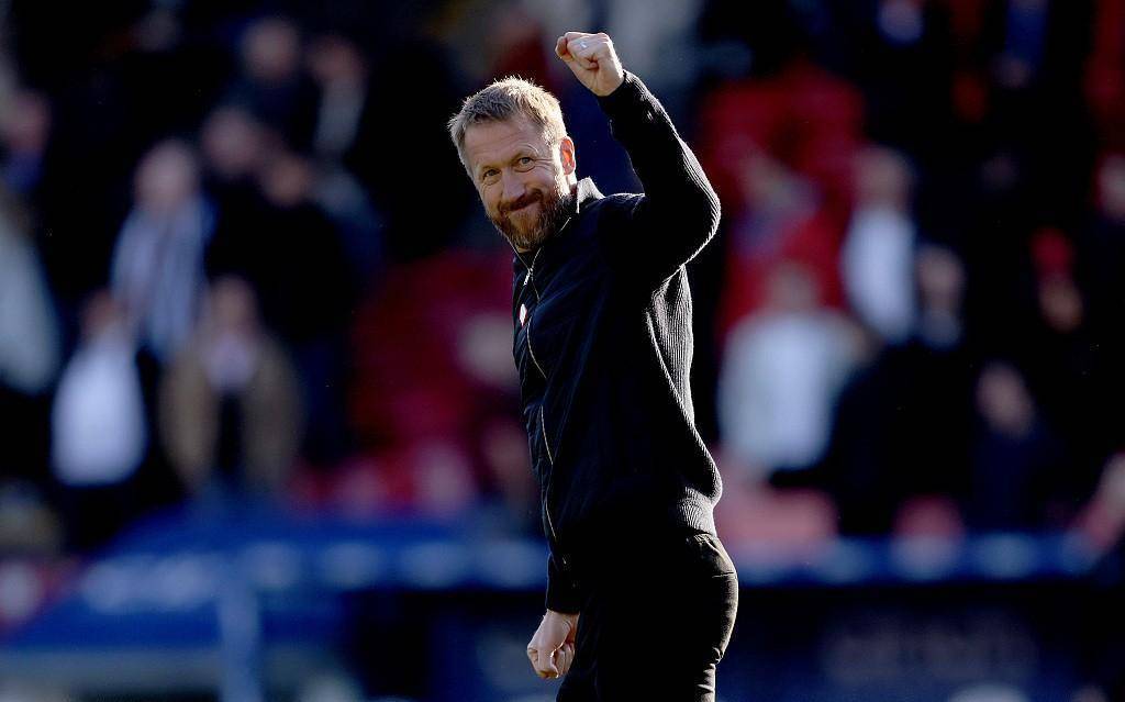 爱游戏体育-关于莱万多夫斯基在中国队比赛中绝杀，爆冷引发热议！的信息